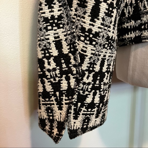 EUC Derek Lam Ikat Black & White Blazer with Cut Out Back, Size 8 - Picture 4 of 6